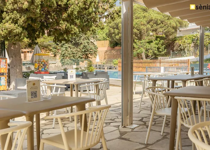 Happy Camp Mobile Homes In Senia Cala Canyelles Campsite *