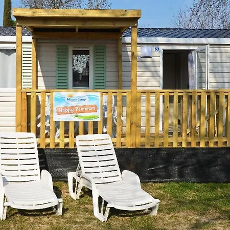 Camping Happy Camp Mobile Homes In Senia Cala Canyelles *