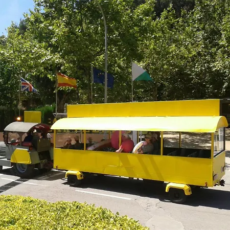 Happy Camp Mobile Homes In Senia Cala Canyelles 营地 *