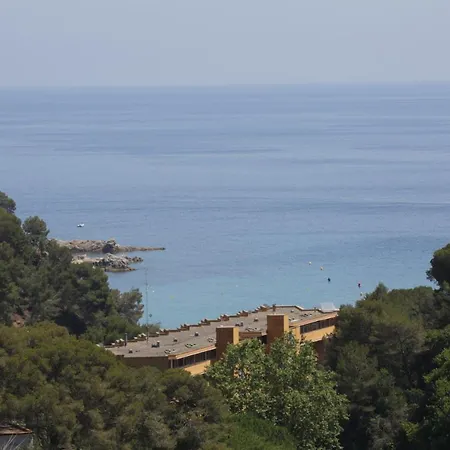 Happy Camp Mobile Homes In Sènia Cala Canyelles