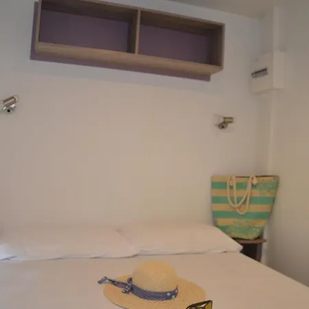 Happy Camp Mobile Homes In Sènia Cala Canyelles * Lloret de Mar