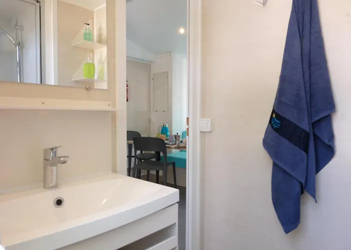 Happy Camp Mobile Homes In Senia Cala Canyelles *